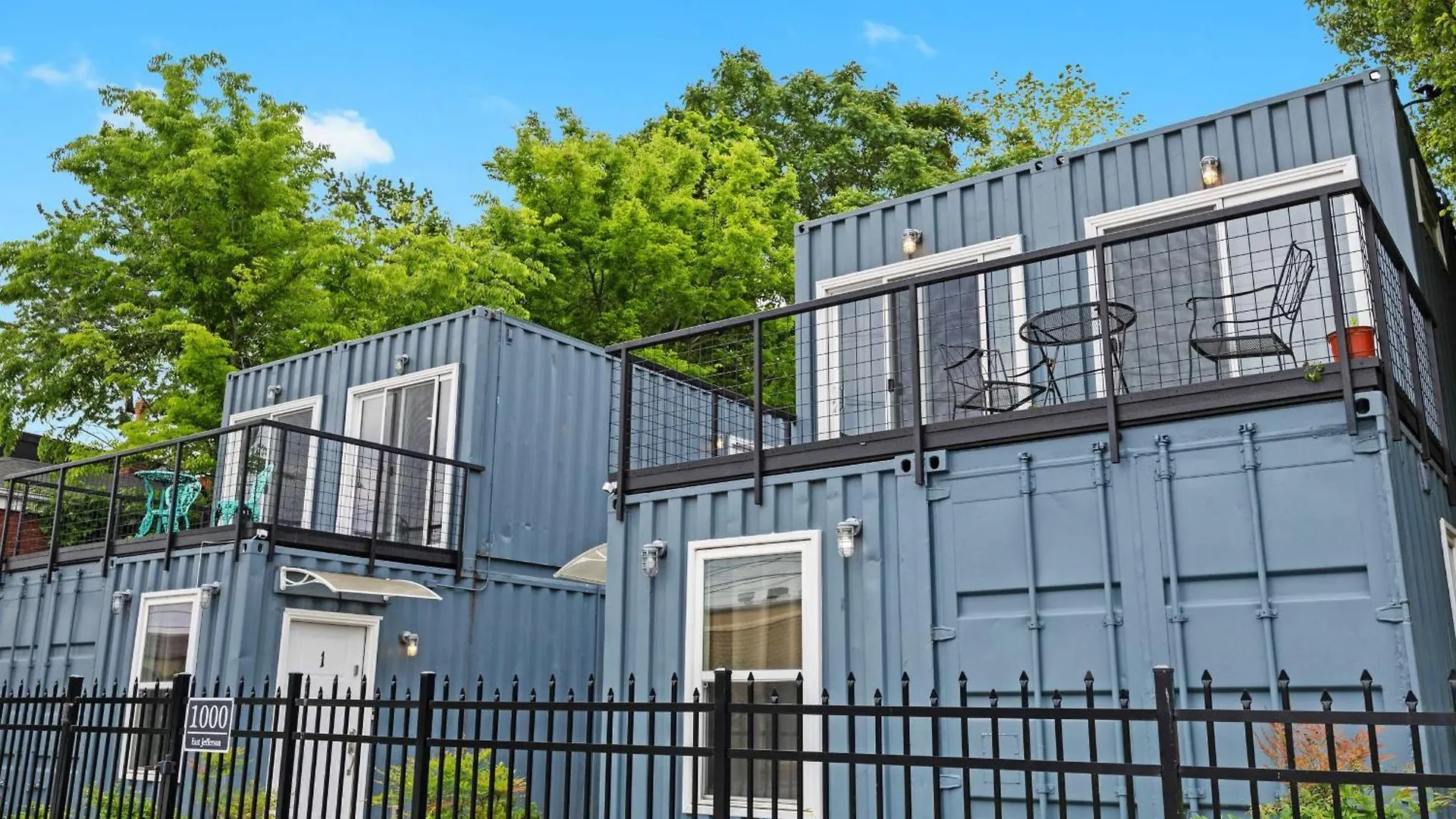 루이빌 Unique Retreat Two 1Br Shipping Container Units 아파트 0*,  미국