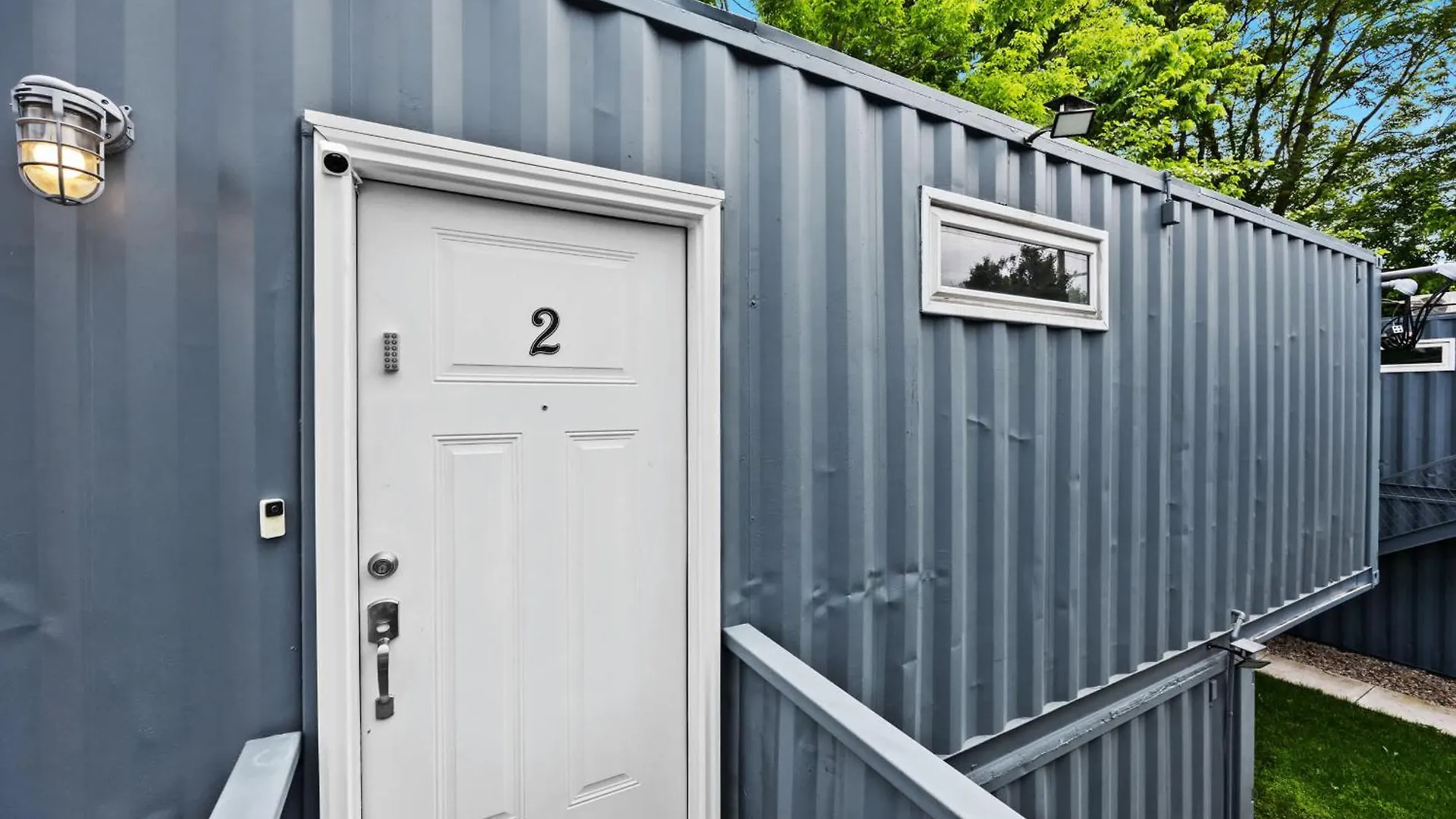 루이빌 Unique Retreat Two 1Br Shipping Container Units 아파트